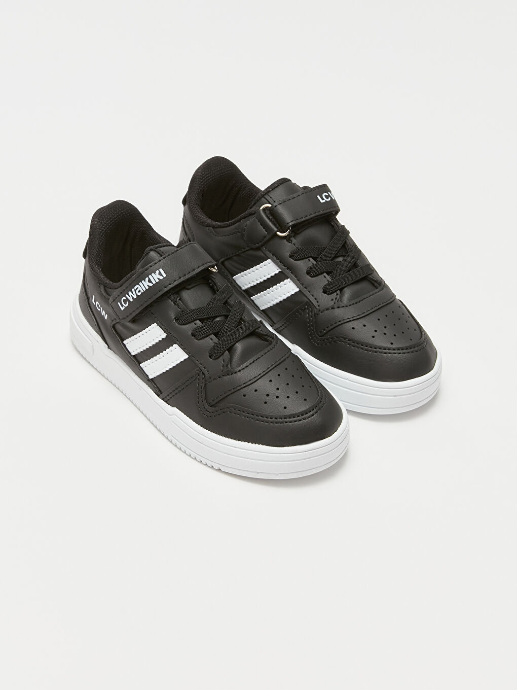 Siyah Cırt Cırtlı Erkek Çocuk Spor Ayakkabı