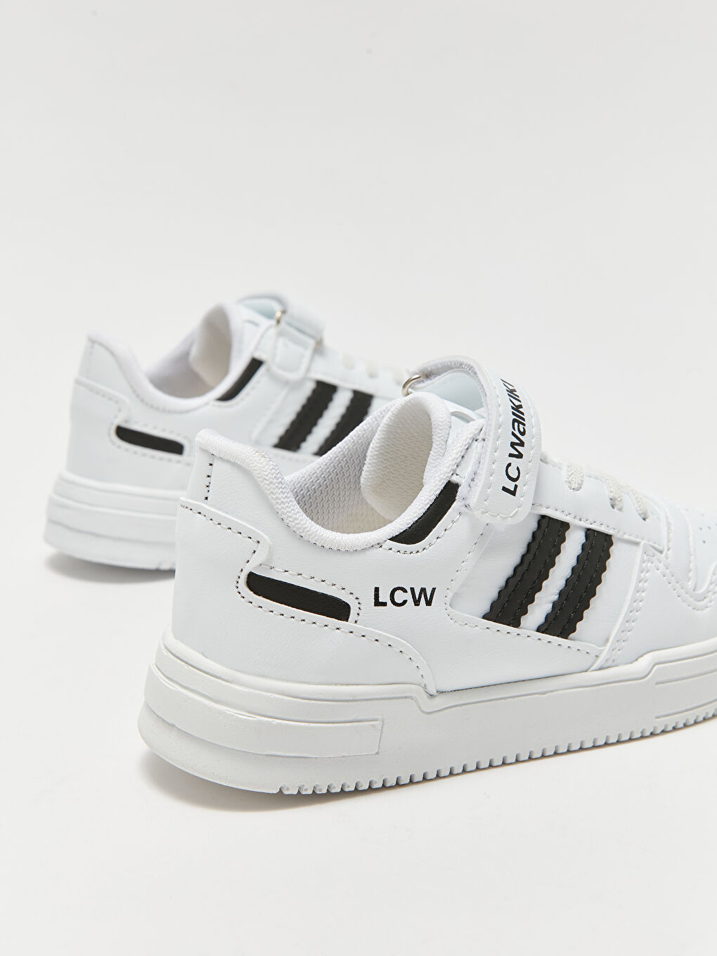 Beyaz Cırt Cırtlı Erkek Çocuk Spor Ayakkabı-3