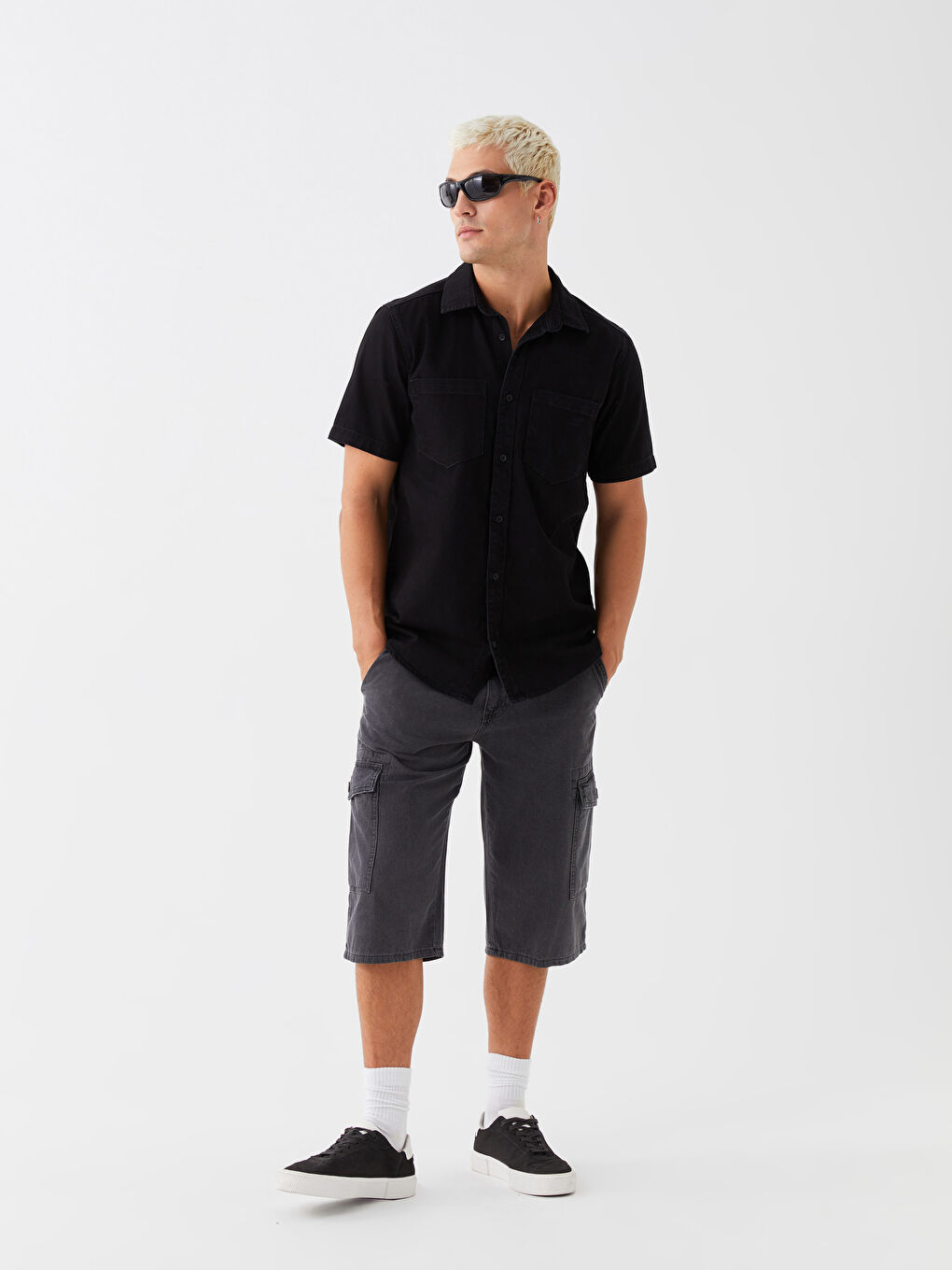 Gri Standart Kalıp Erkek Jean Şort