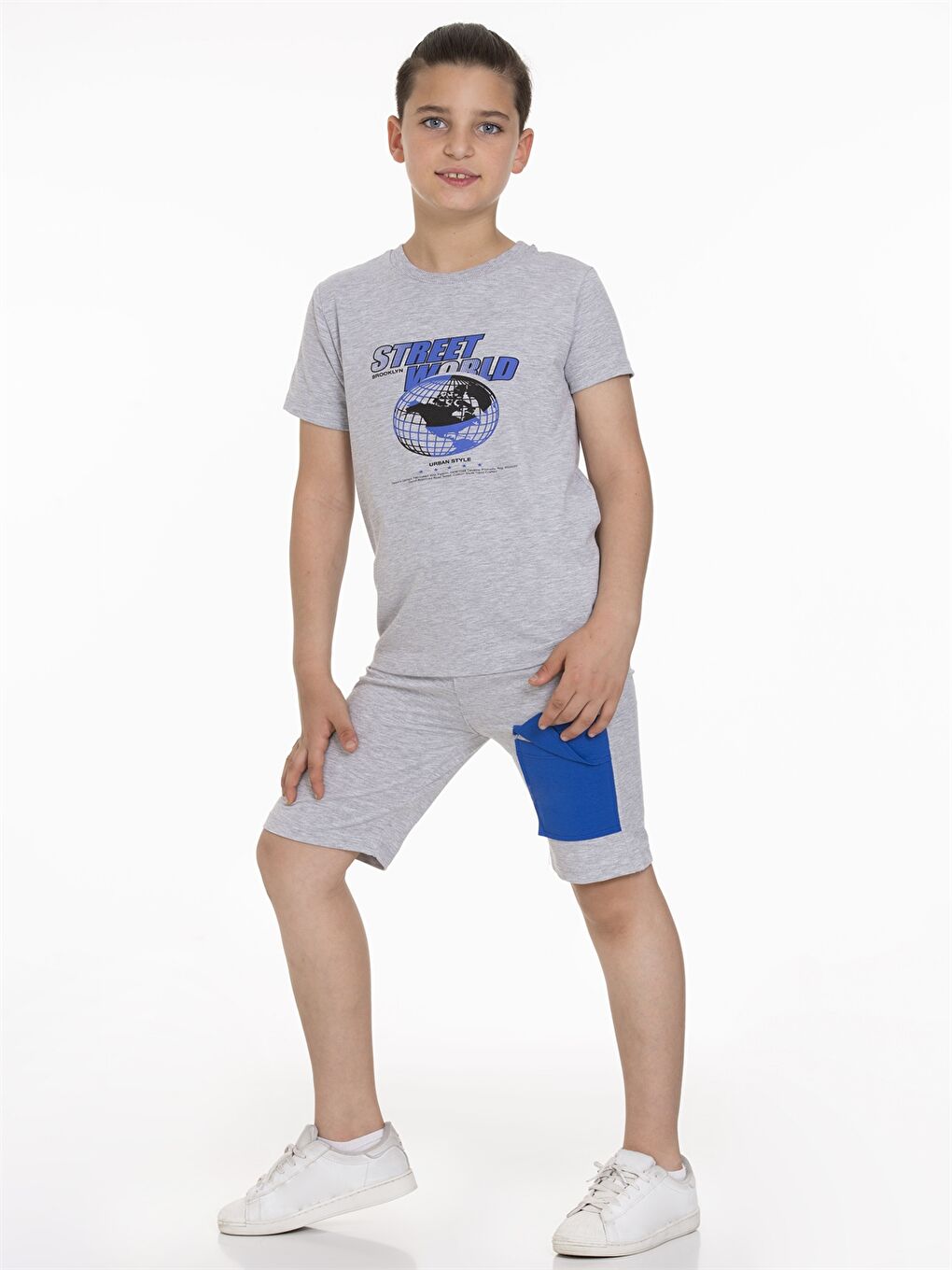 Gri Bisiklet Yaka Baskılı Kısa Kollu Erkek Çocuk Tişört ve Şort-1