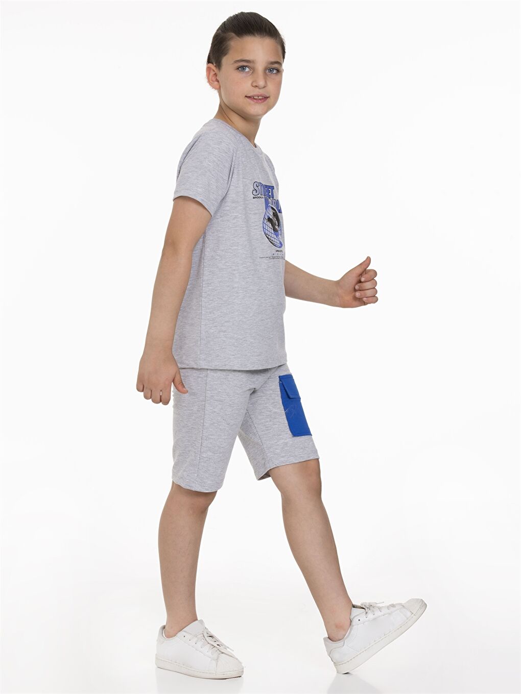 Gri Bisiklet Yaka Baskılı Kısa Kollu Erkek Çocuk Tişört ve Şort-2