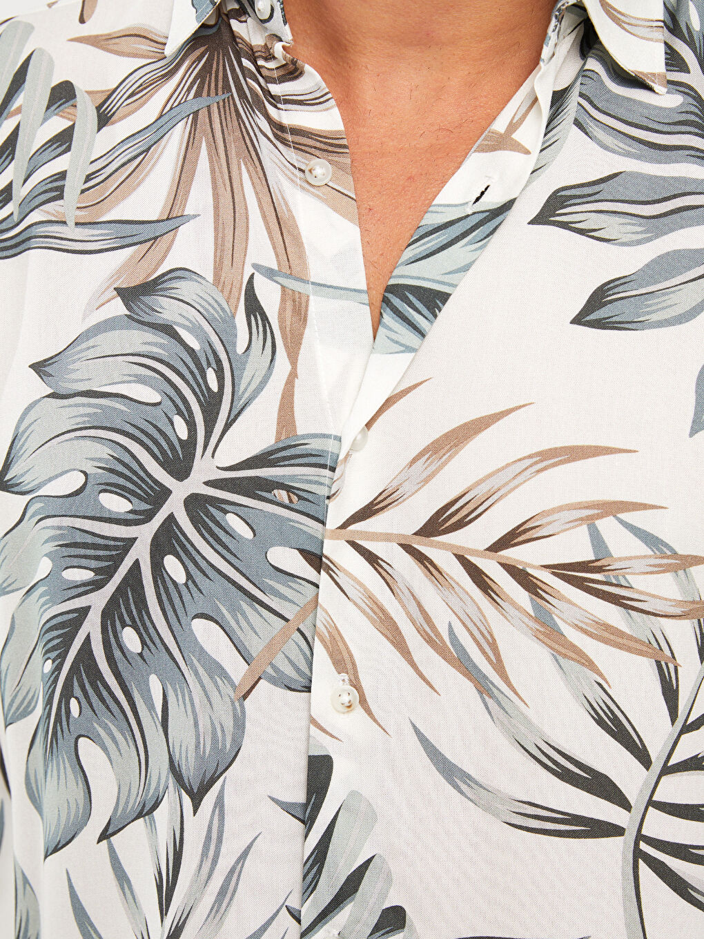 Beyaz Regular Fit Kısa Kollu Desenli Viskon Erkek Gömlek-4