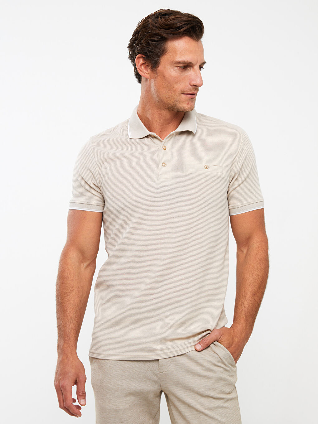 Футболка мужская с коротким рукавом и воротником поло