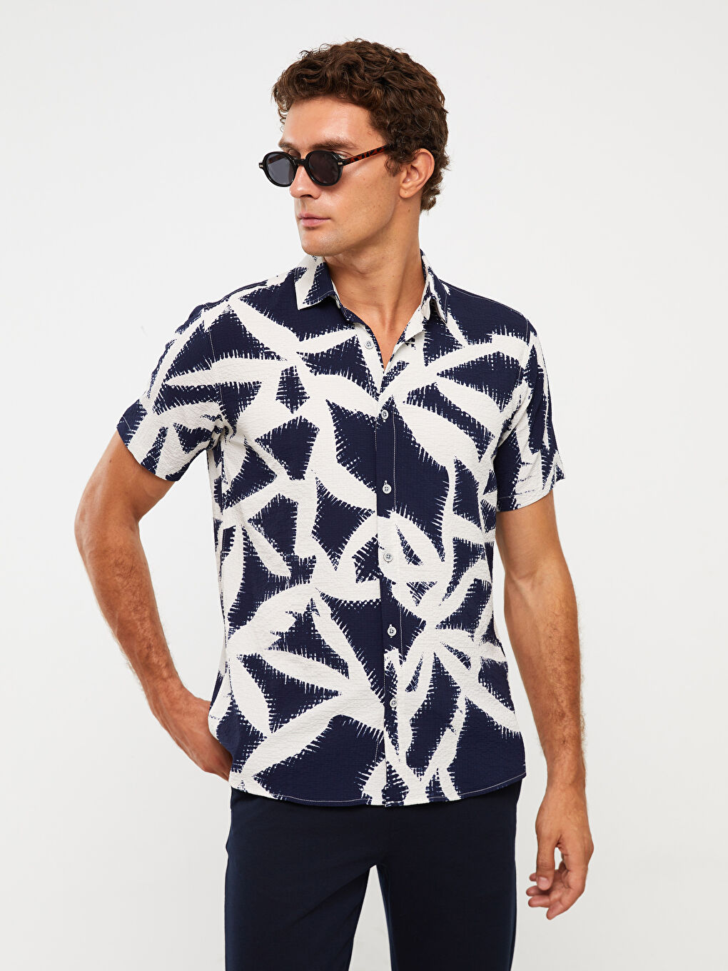 Lacivert Regular Fit Kısa Kollu Desenli Erkek Gömlek
