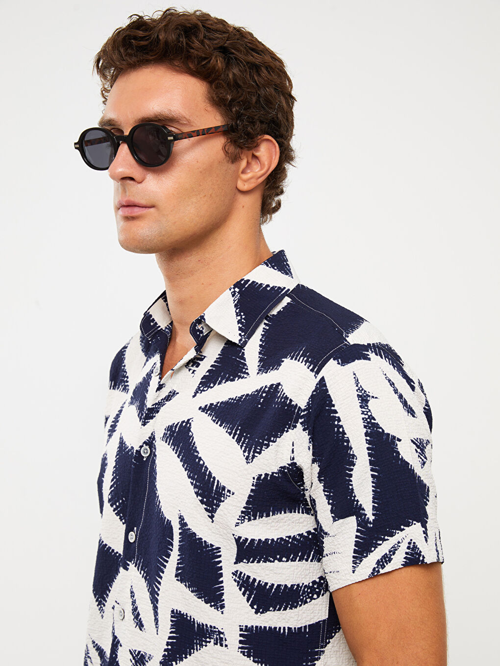 Lacivert Regular Fit Kısa Kollu Desenli Erkek Gömlek-1