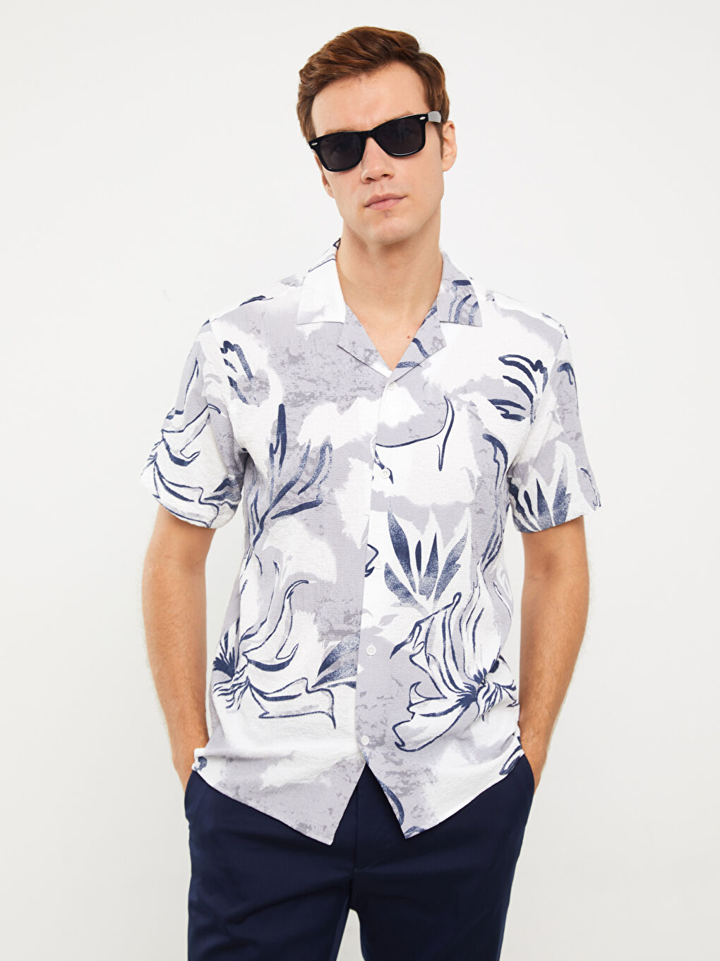 Gri Regular Fit Kısa Kollu Desenli Erkek Gömlek