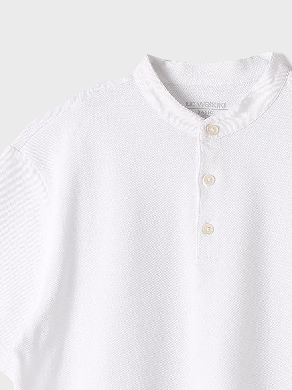 تيشيرت بيكيه بياقة مندرين للرجال-1