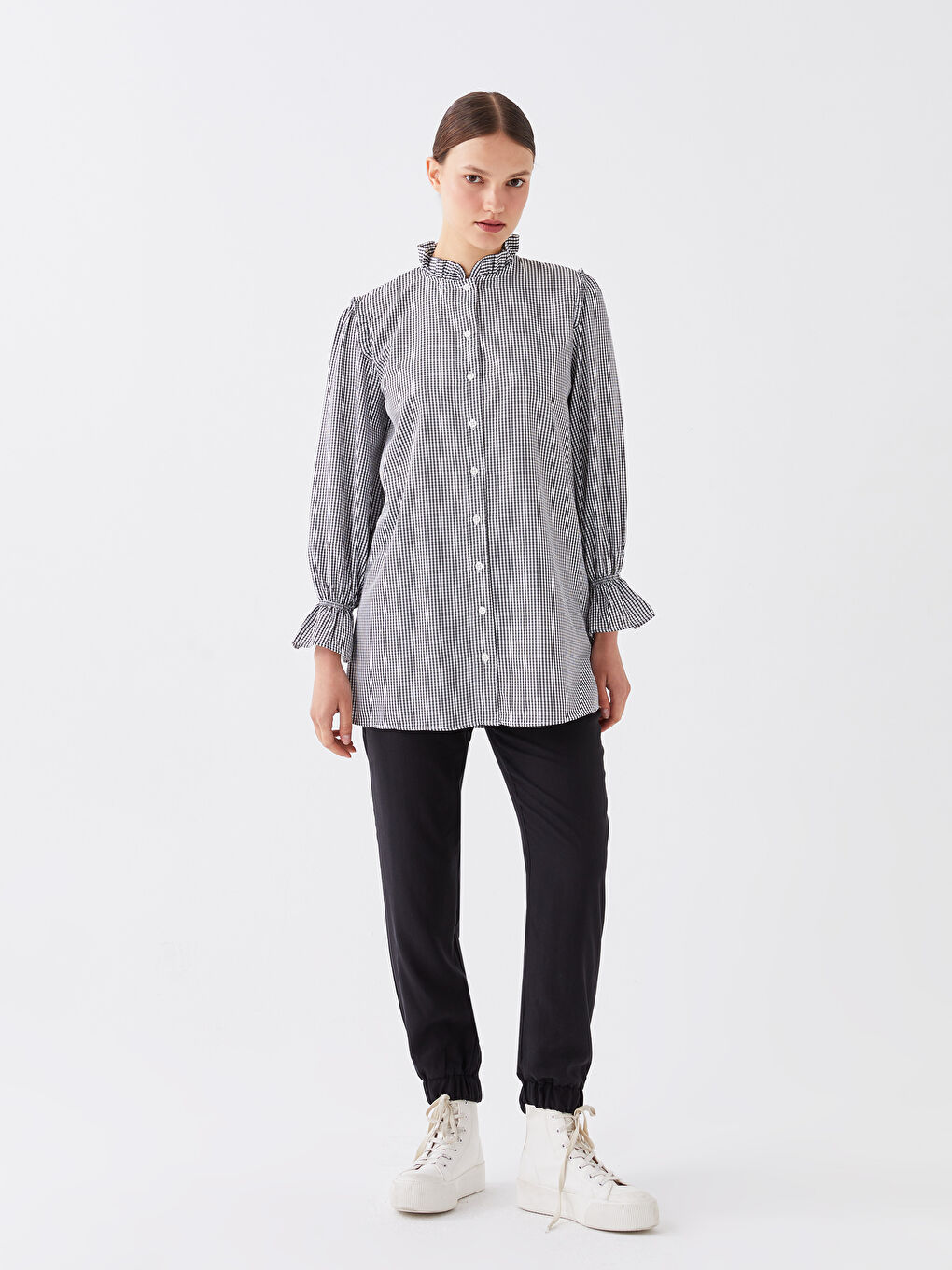 Siyah Fırfırlı Dik Yaka Ekose Uzun Kollu Kadın Tunik-2