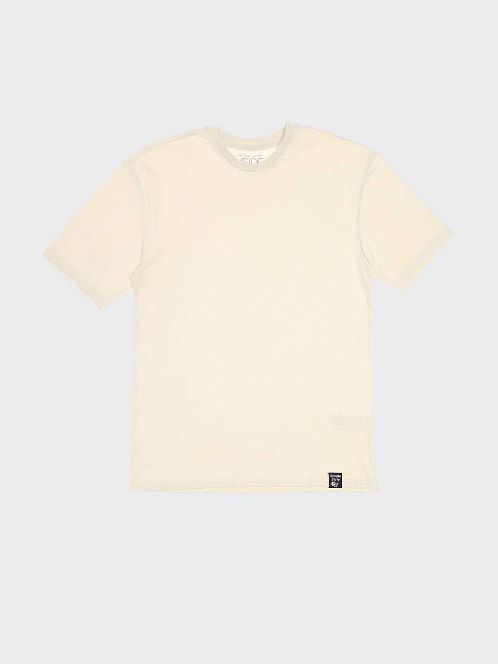 تيشيرت رجالي بياقة دائرية وكم قصير