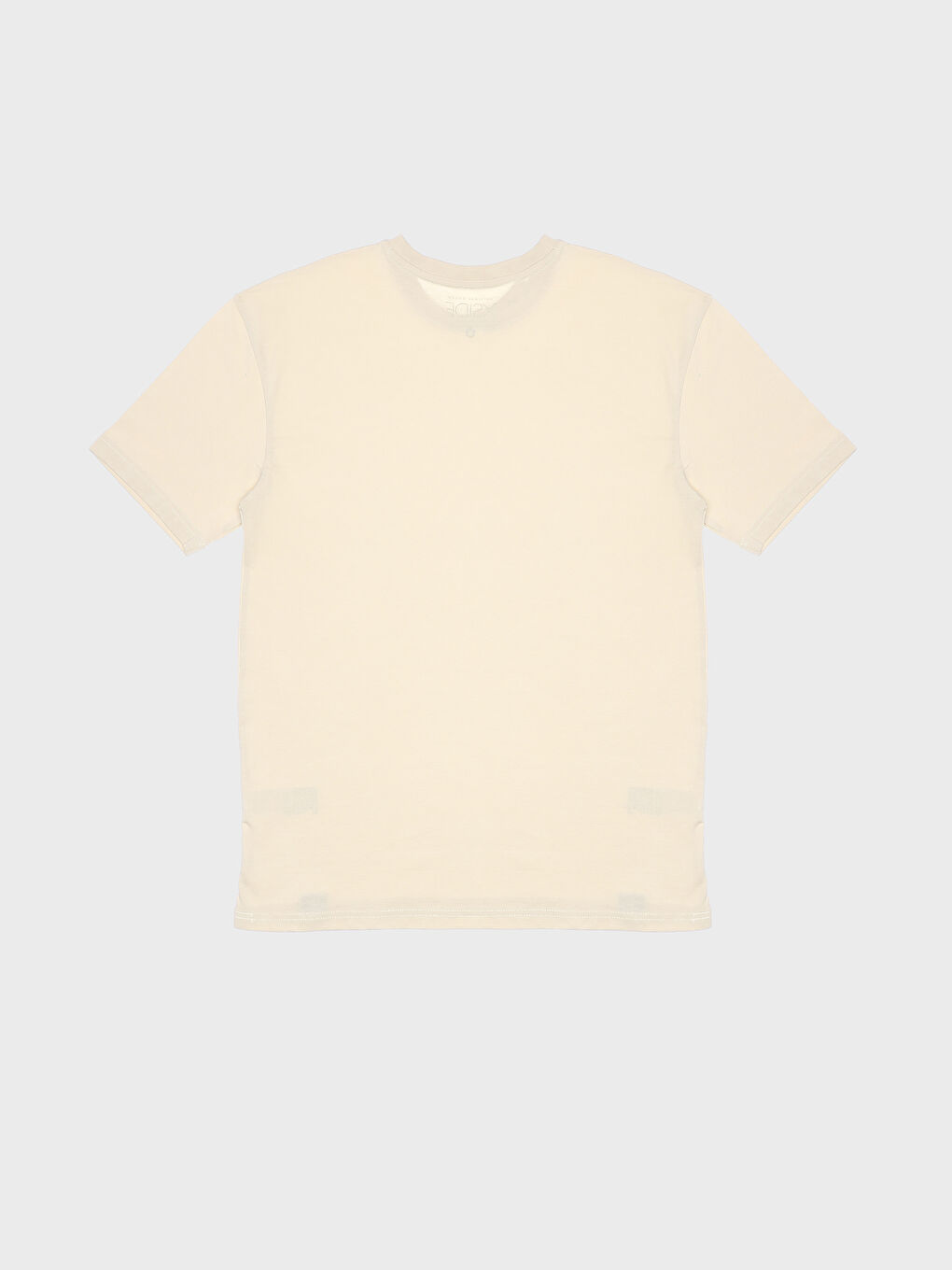 تيشيرت رجالي بياقة دائرية وكم قصير-1