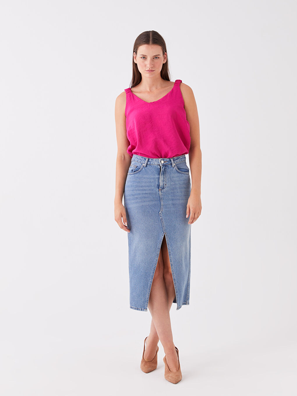 Pembe V Yaka Düz Askılı Kadın Bluz-2