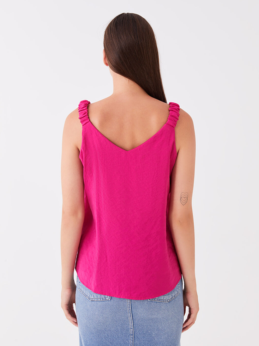 Pembe V Yaka Düz Askılı Kadın Bluz-4