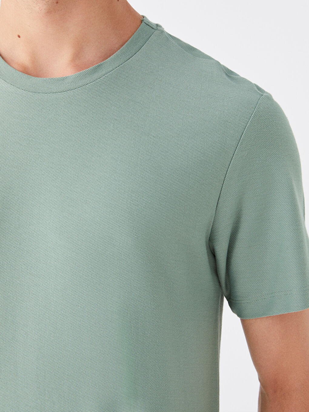 Yeşil Bisiklet Yaka Kısa Kollu Erkek Tişört-3