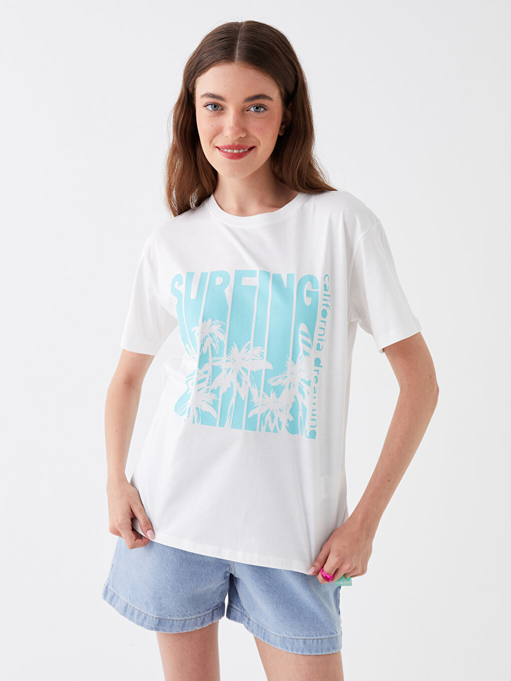 Ekru Bisiklet Yaka Baskılı Kısa Kollu Kadın Tişört-1