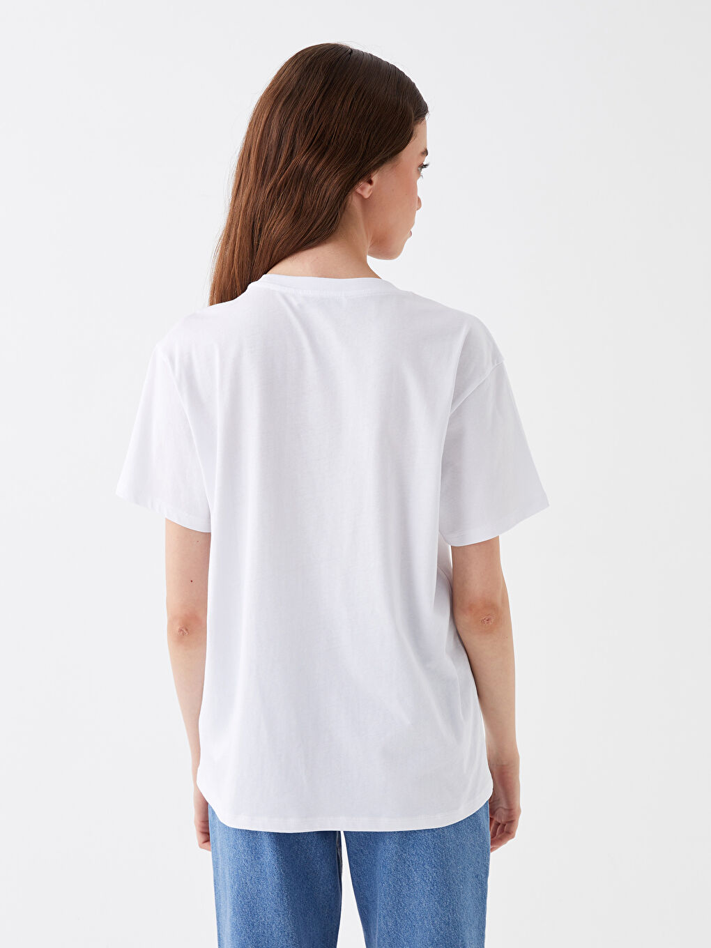 Beyaz Bisiklet Yaka Baskılı Kısa Kollu Kadın Tişört-4