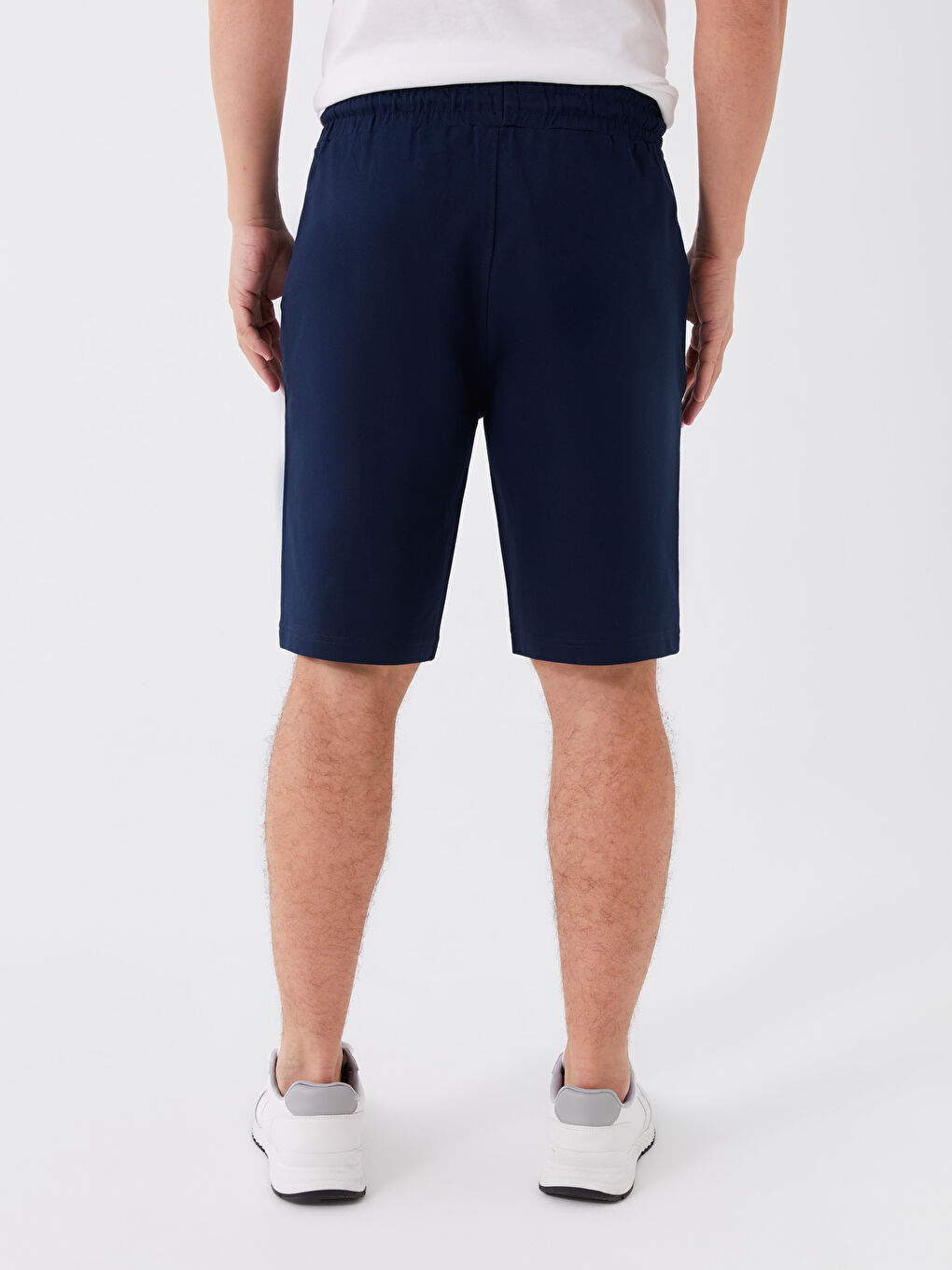 LCWAIKIKI Basic Standard Fit Men's Shorts -S3KP60Z8-DWP