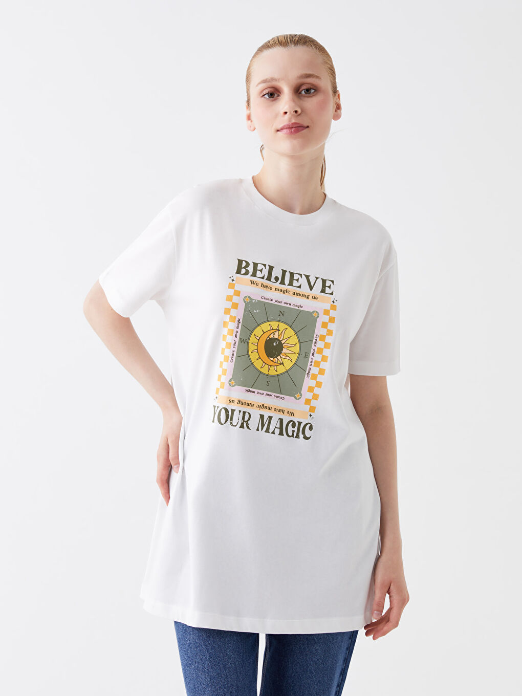 Ekru Bisiklet Yaka Baskılı Kısa Kollu Oversize Kadın Tunik