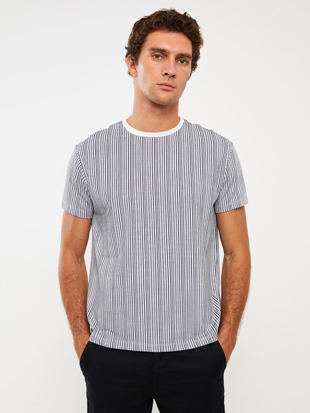 Bej Bisiklet Yaka Kısa Kollu Çizgili Erkek Tişört