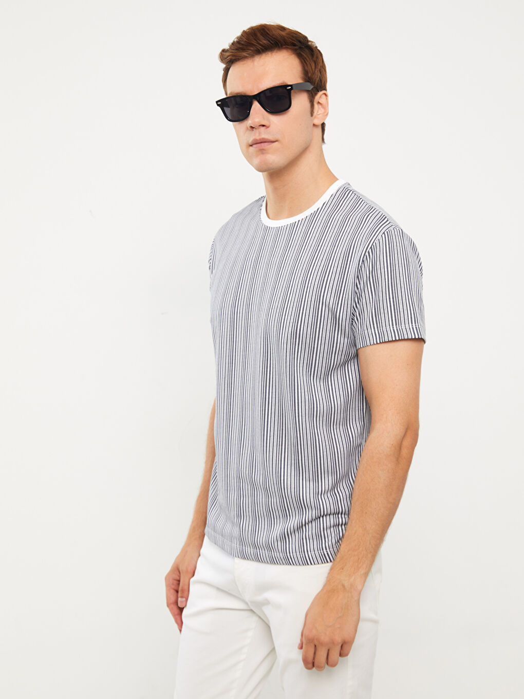 Ekru Bisiklet Yaka Kısa Kollu Çizgili Erkek Tişört