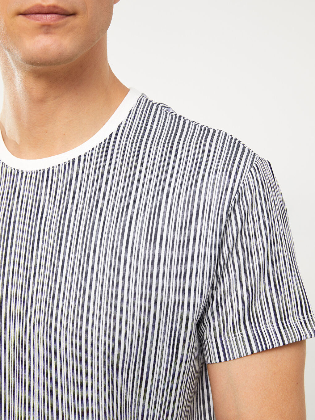 Ekru Bisiklet Yaka Kısa Kollu Çizgili Erkek Tişört-3