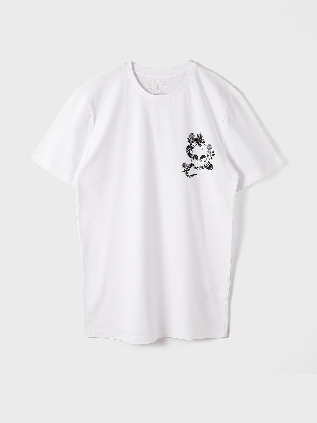 تيشيرت كم قصير مطبوع بياقة دائرية للرجال