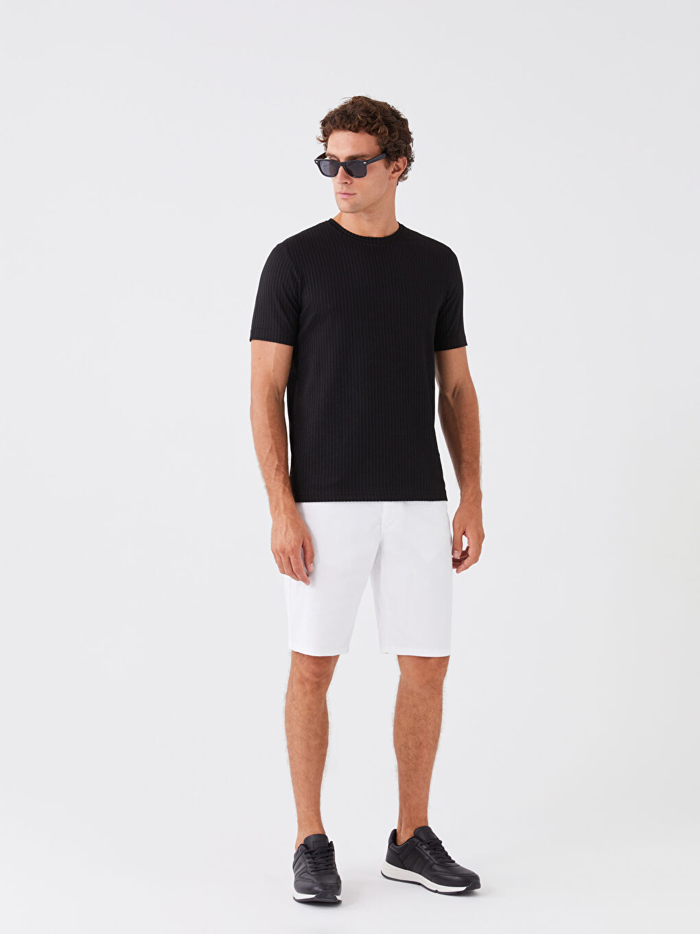 LCWAIKIKI Classic Crew Neck Short Sleeve Striped Jersey Men's T-Shirt -S3KR21Z8-CVL