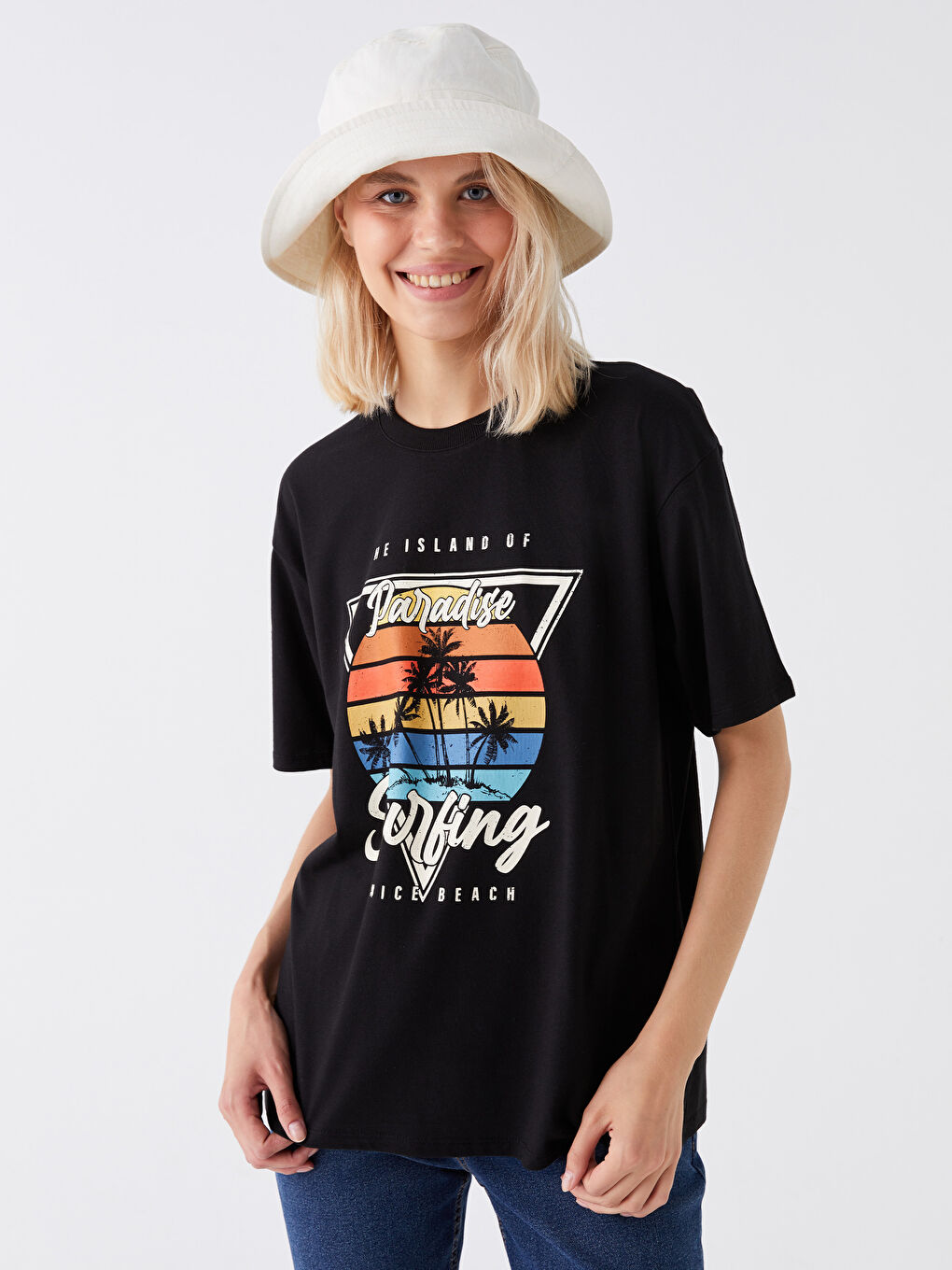 Siyah Bisiklet Yaka Baskılı Kısa Kollu Oversize Kadın Tişört