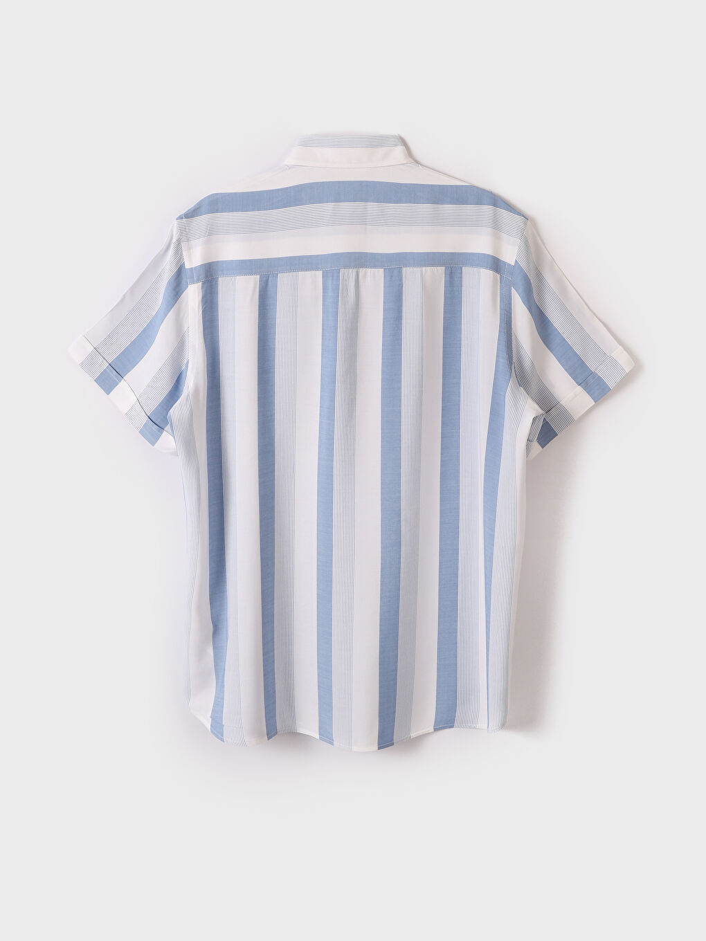 Relaxed Fit Short Sleeve Striped Men's Shirt-1