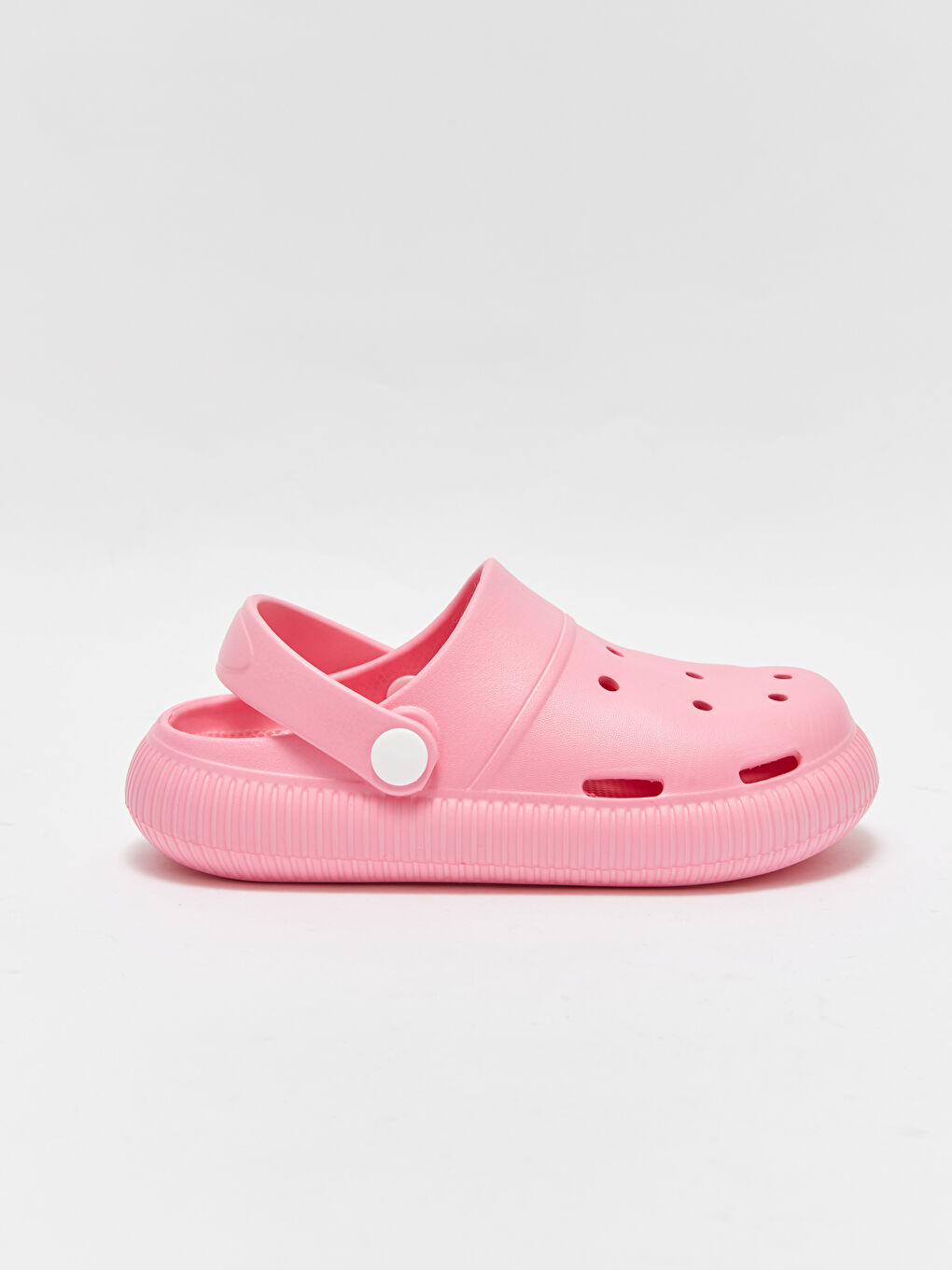 Сандалии для девочек с перфорированным дизайном-1