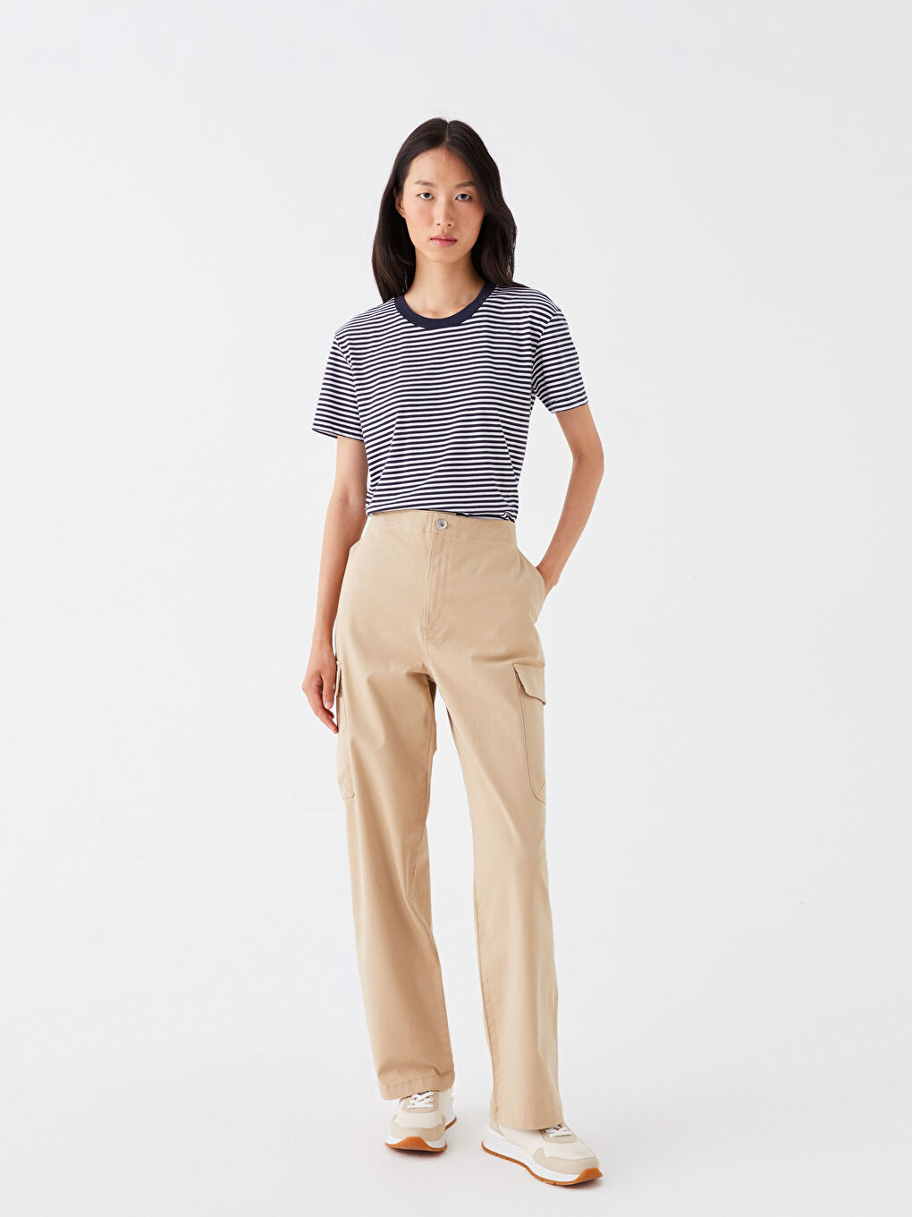 Lacivert Bisiklet Yaka Çizgili Kısa Kollu Kadın Tişört-1