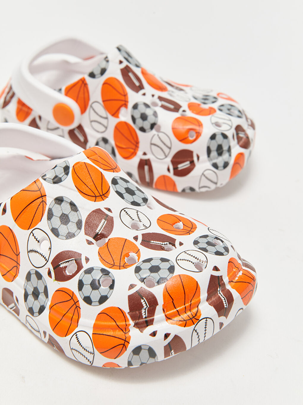 Beyaz Baskılı Erkek Çocuk Sandalet-2