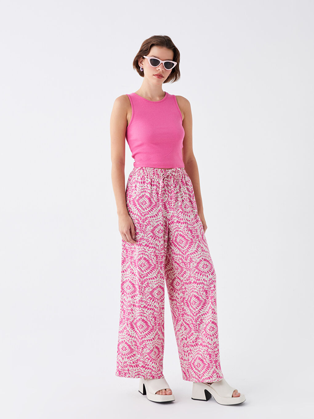 بنطلون نسائي بخصر مرن واسع منقوش للسيدات