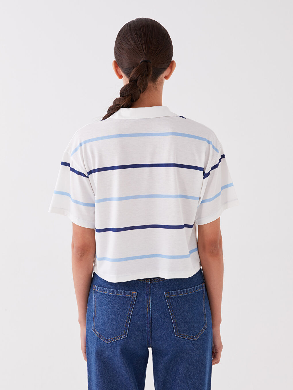 Beyaz Polo Yaka Kadın Tişört-4