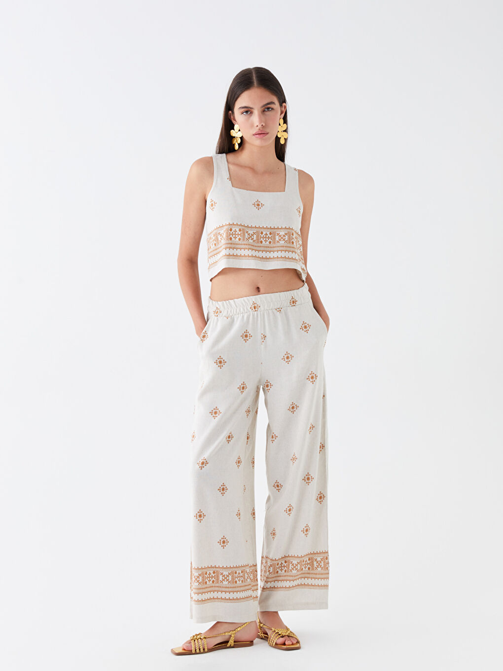 Kahverengi Beli Lastikli Desenli Kadın Pantolon