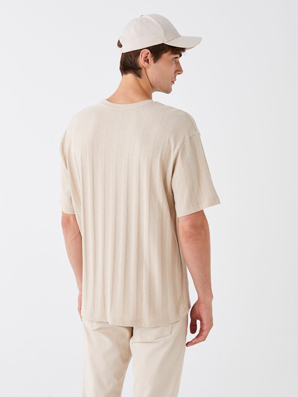 Bej Bisiklet Yaka Kısa Kollu Erkek Tişört-4