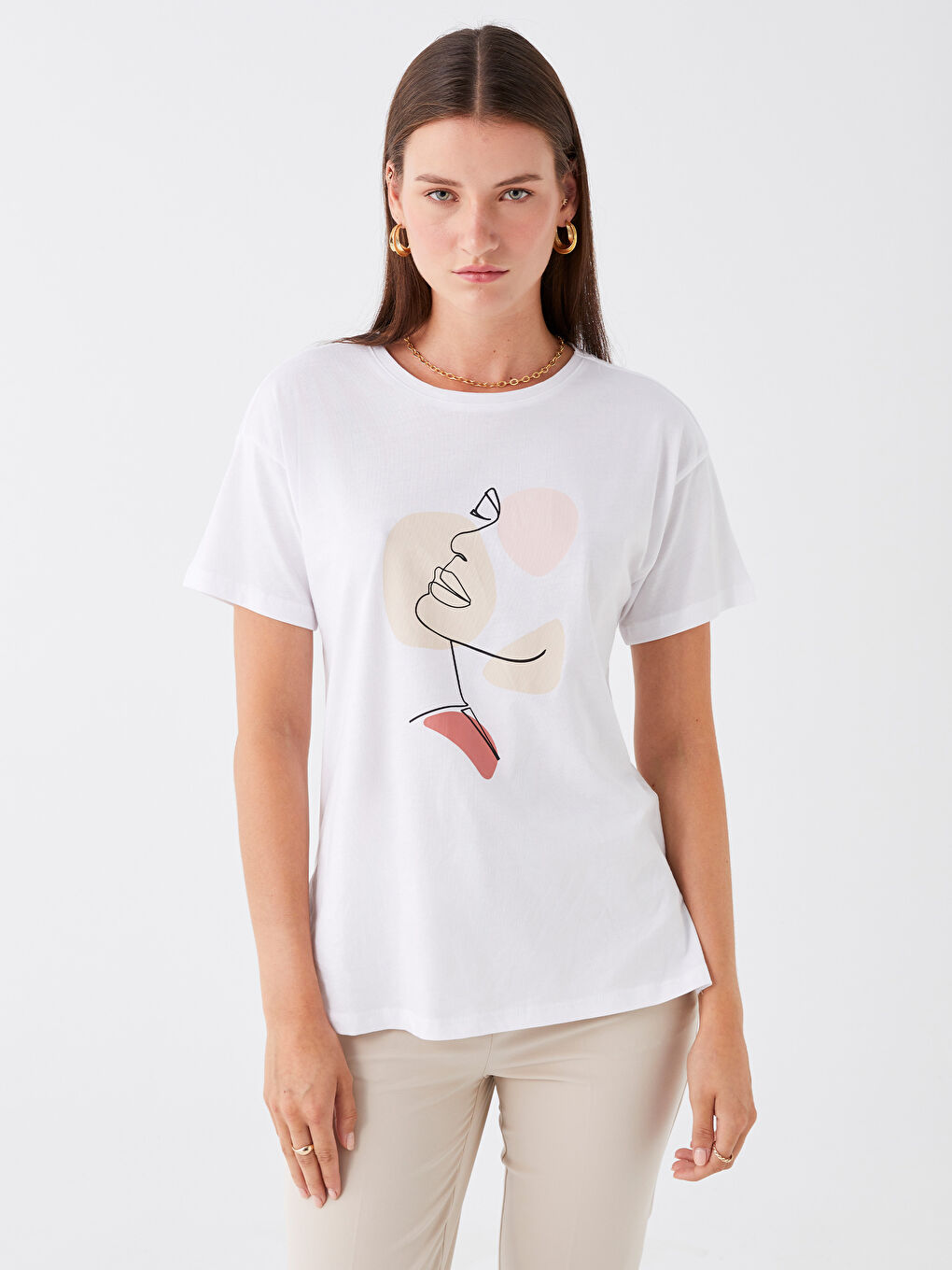 Ekru Bisiklet Yaka Baskılı Kısa Kollu Kadın Tişört