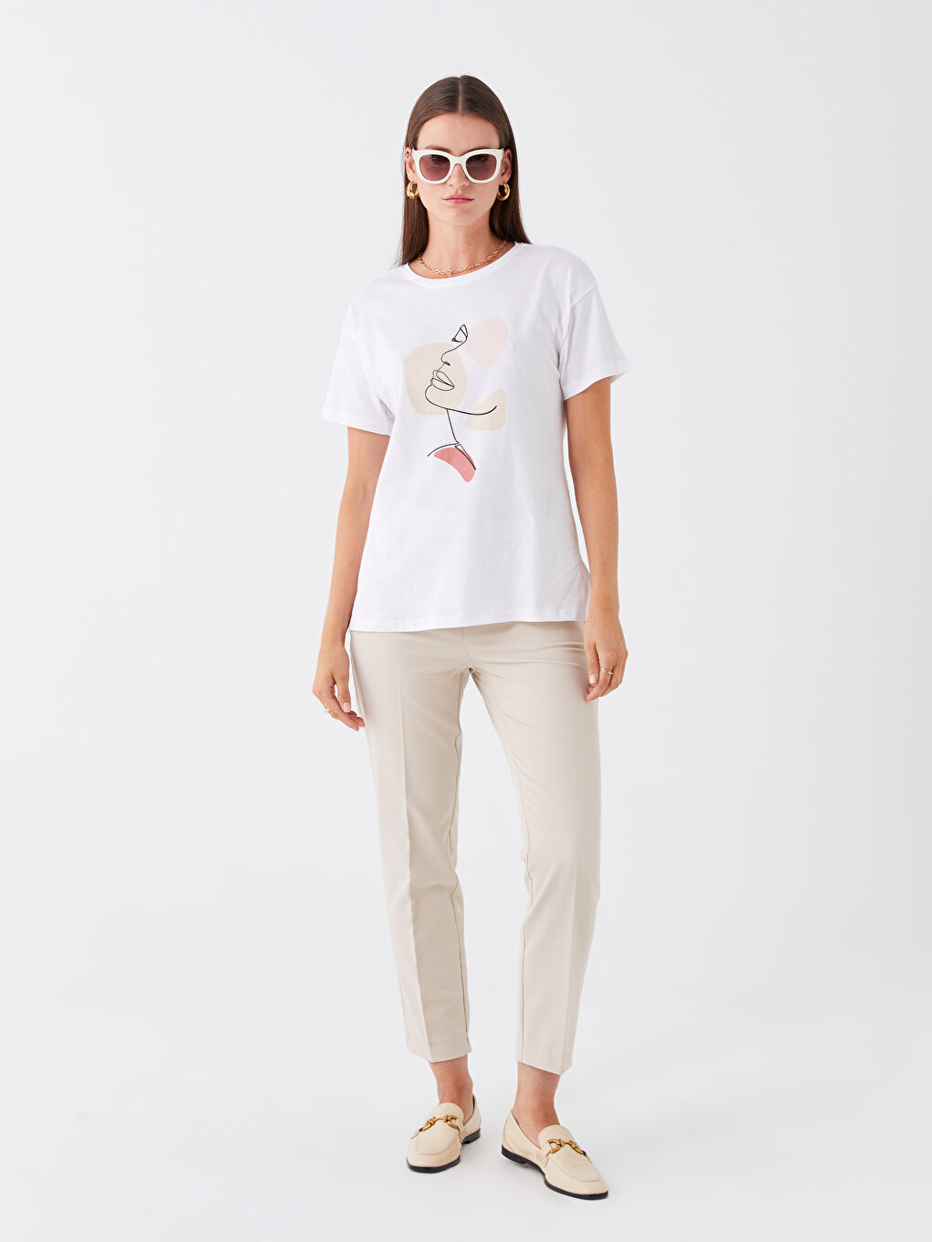 Ekru Bisiklet Yaka Baskılı Kısa Kollu Kadın Tişört-2