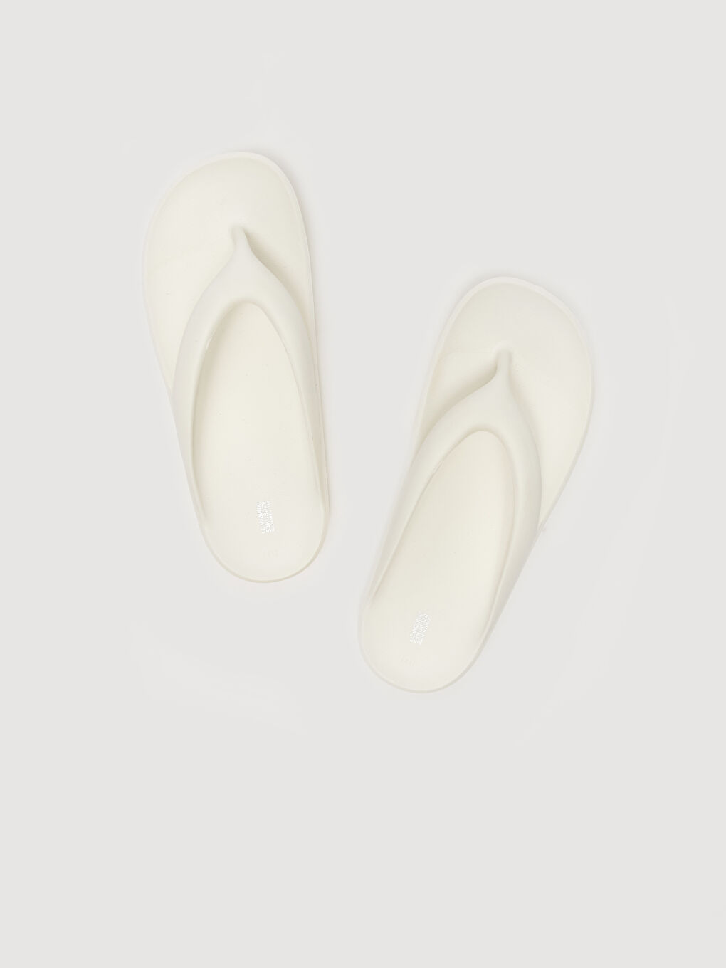 Beyaz Kadın Parmak Arası Terlik-4