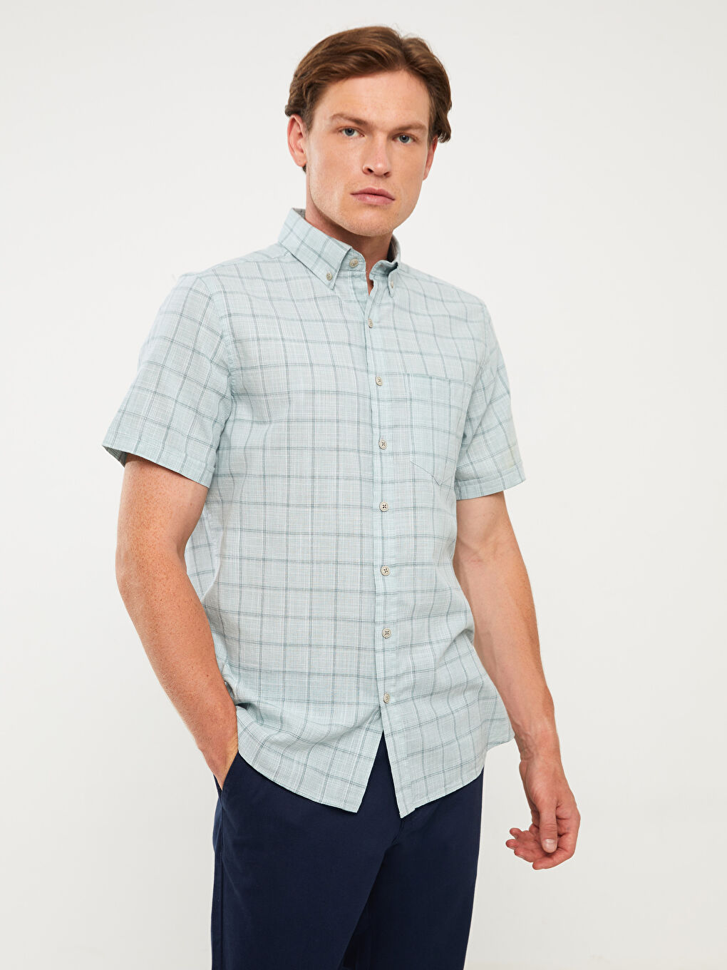 Cămașă pentru Bărbați cu Mânecă Scurtă, Croială Regulară, Model Carouri-1