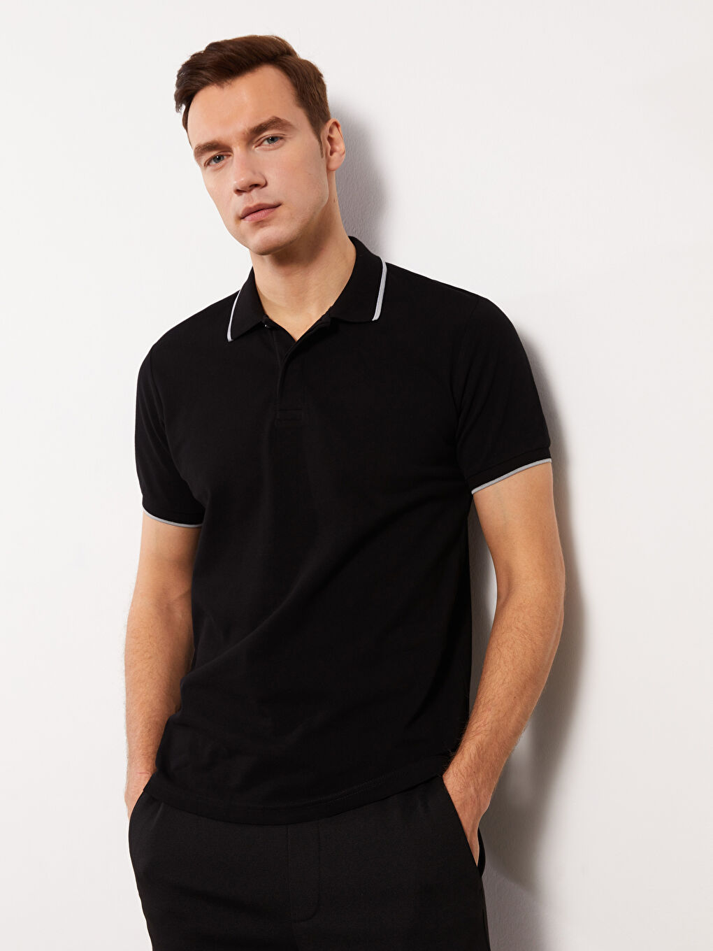 Мужская футболка-поло из пике с короткими рукавами
