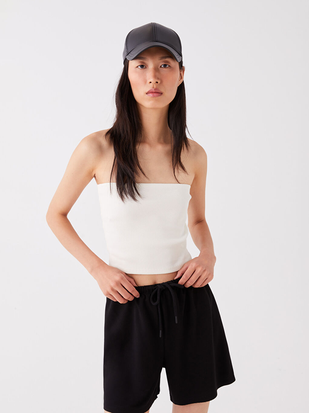 Ekru Straplez Düz Crop Kadın Bluz-1