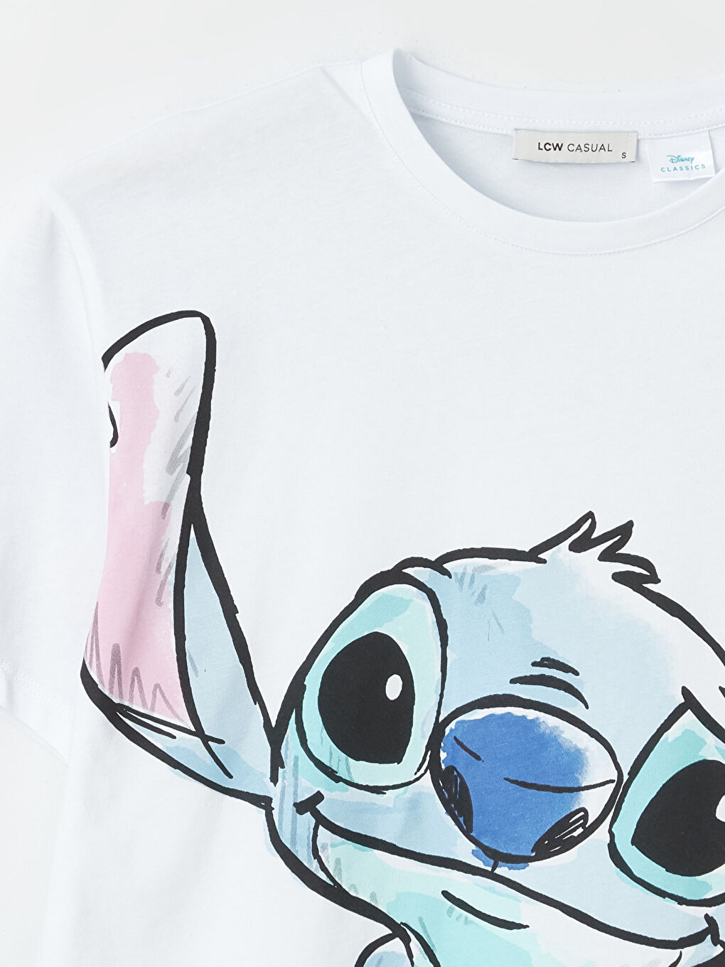 Beyaz Bisiklet Yaka Lilo & Stitch Baskılı Kısa Kollu Oversize Kadın Tişört-6