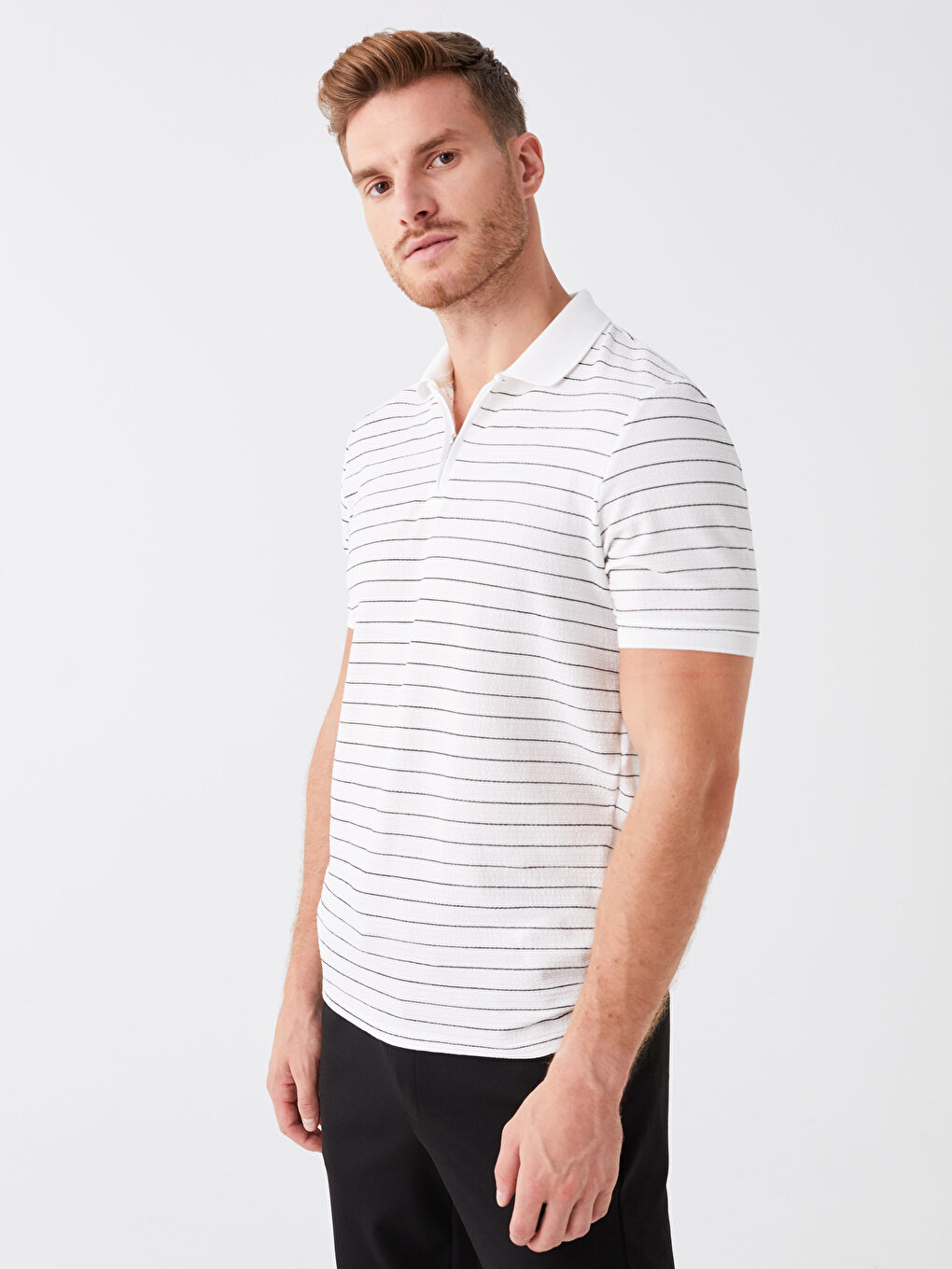 Ekru Polo Yaka Kısa Kollu Çizgili Erkek Tişört-1