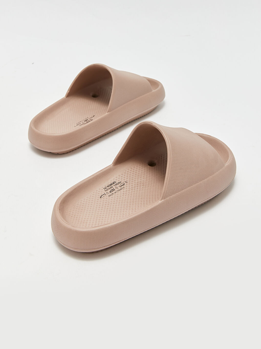 Kahverengi Tek Bantlı Kadın Terlik-4