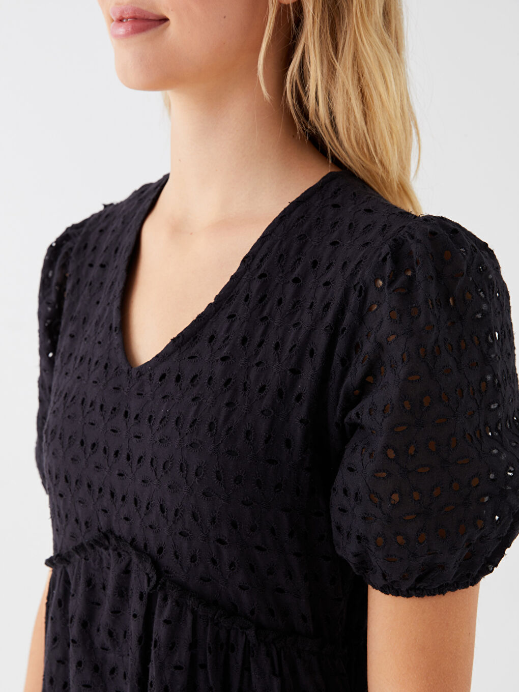 Siyah V Yaka Kadın Elbise-3