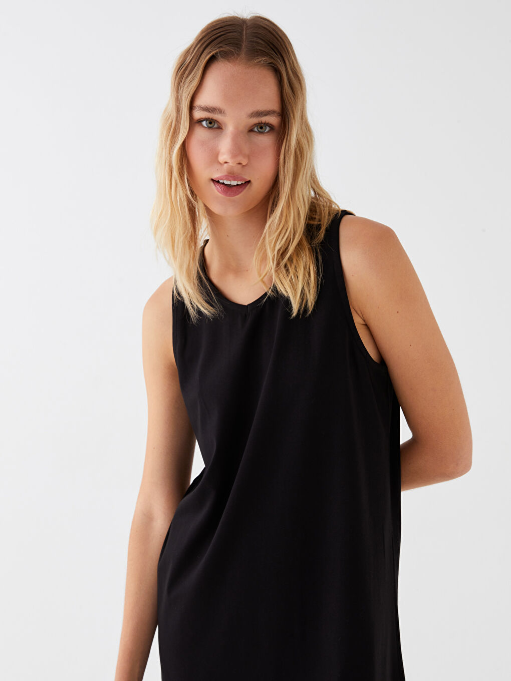 Siyah Bisiklet Yaka Kadın Elbise-1