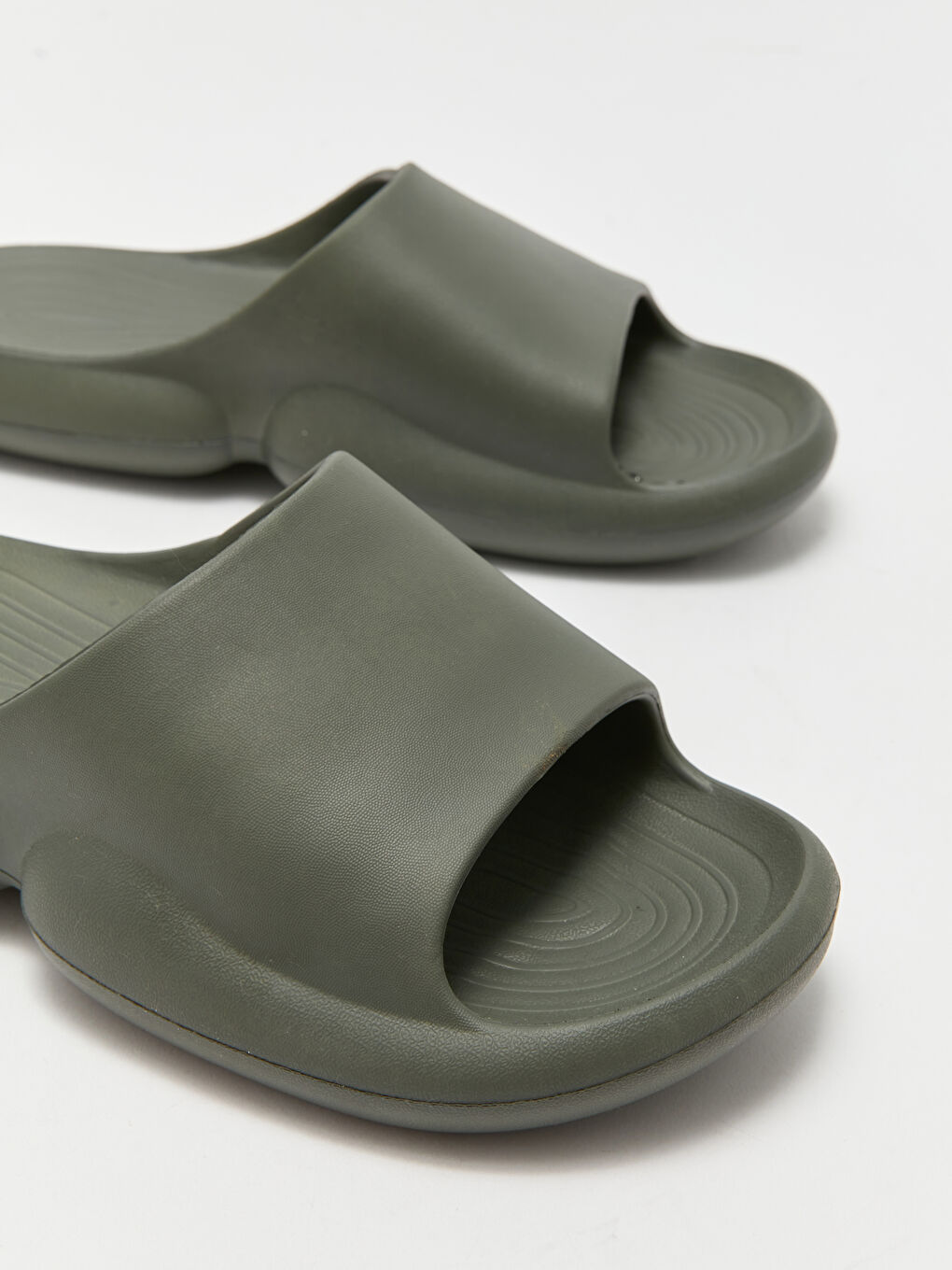 Haki Tek Bantlı Erkek Terlik-2