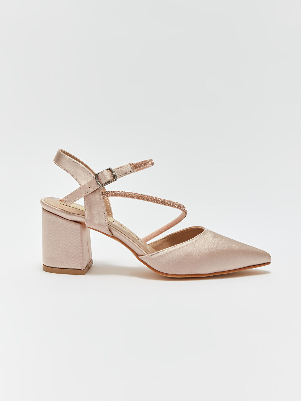 Bej İnce Çapraz Bantlı Kadın Topuklu Ayakkabı-1