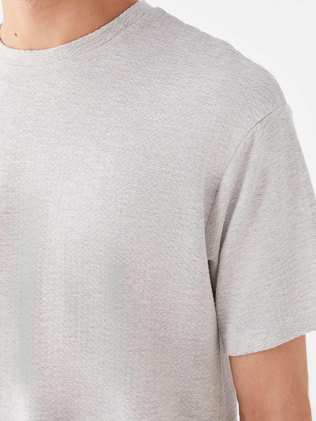 تيشيرت برقبة دائرية وكم قصير للرجال-3