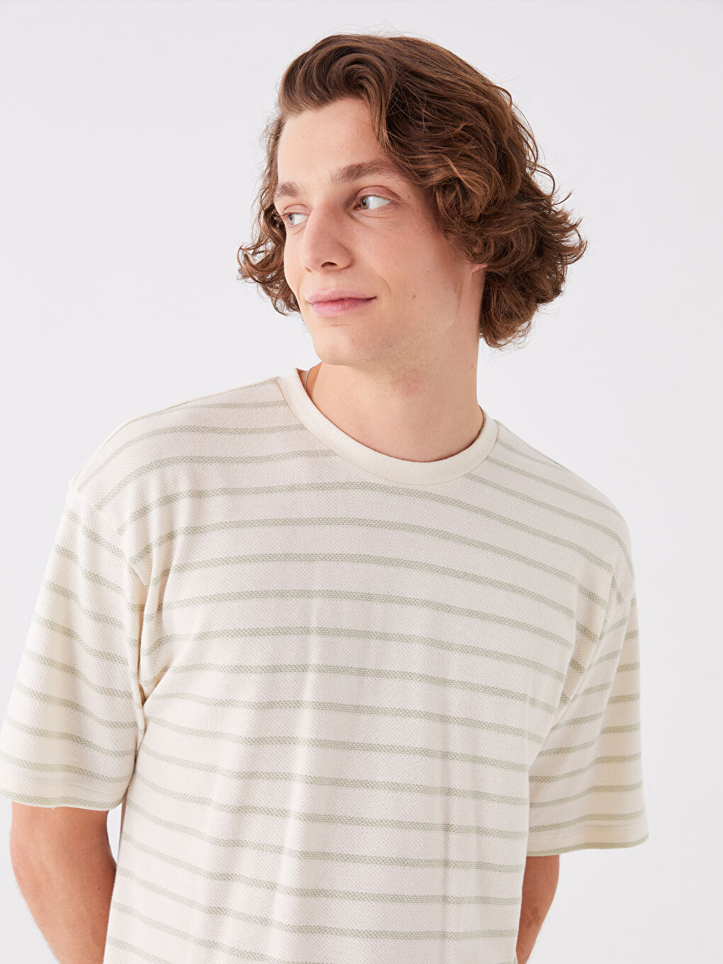 Yeşil Bisiklet Yaka Kısa Kollu Çizgili Erkek Tişört-1